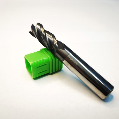 Extrémité solide Mills Hrc de place des cannelures D10 du carbure de tungstène 4 65 SX